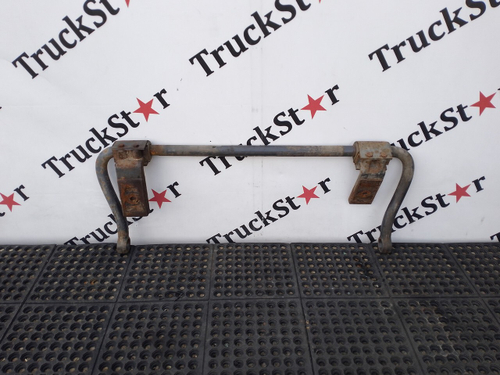 Стабилизатор передний