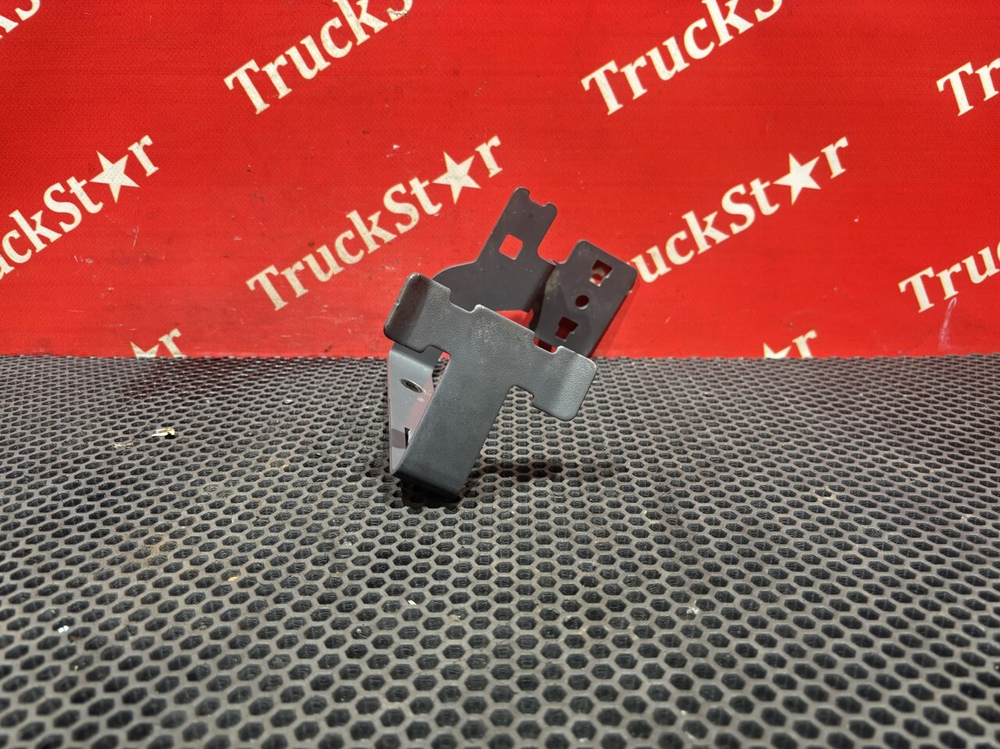 Кронштейн проводки