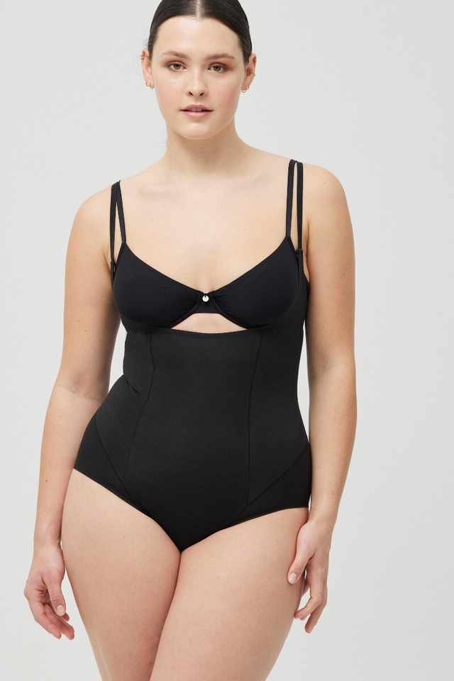 YM shaping боди корректир 336