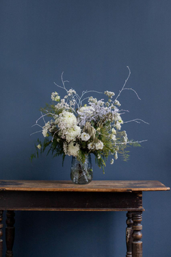 Интерьерный белый