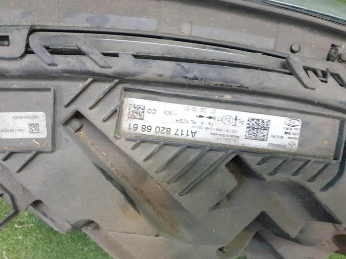 Фара правая Mercedes CLA C117 (2016-2019) LED