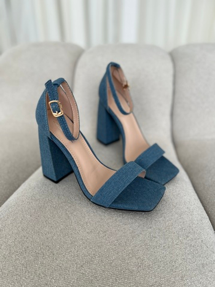 Босоножки джинсовые