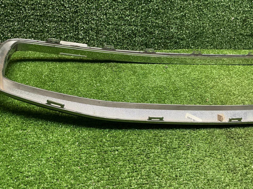 Накладка решетки радиатора Volvo S60 3 (2018-2024)