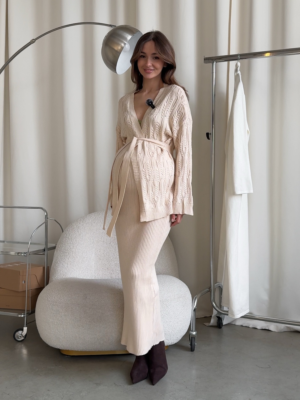 Комплект вязаный, ажурный кардиган с поясом и длинная юбка