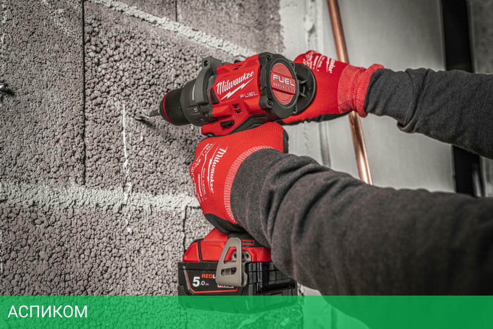 Дрель-шуруповёрт Milwaukee M18 FPD3-402C (4933492473)