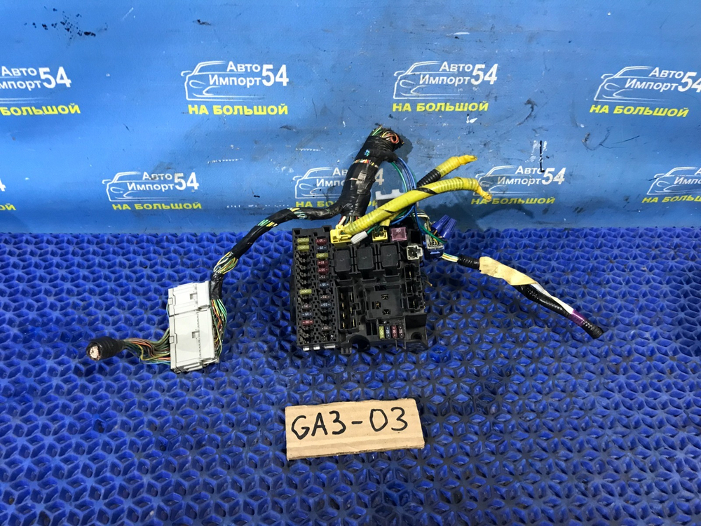 Блок предохранителей салонный Honda LOGO 2000