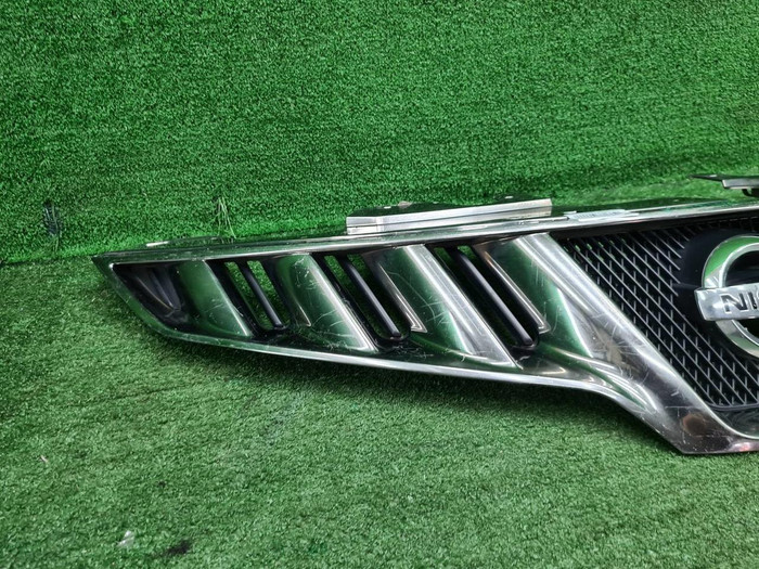 Решетка радиатора Nissan Murano Z51 (2007-2010)