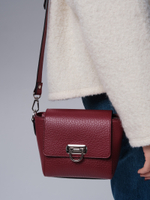 Сумка кожаная кросс-боди Azaro 3520 вишневый/соло