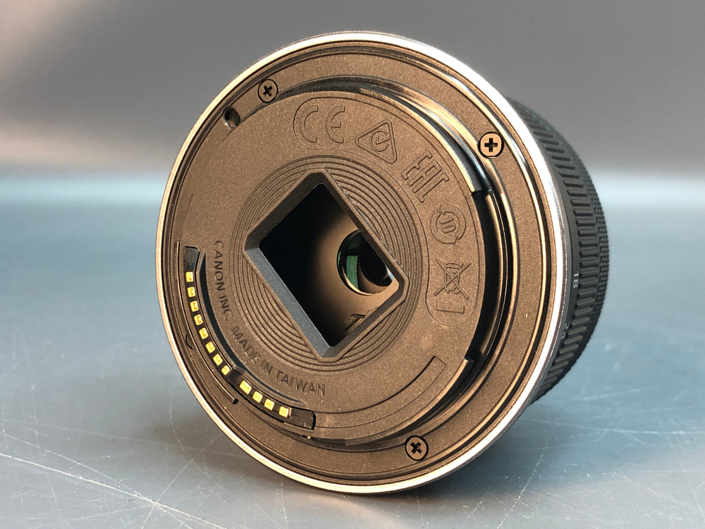 Canon RF 18-45mm