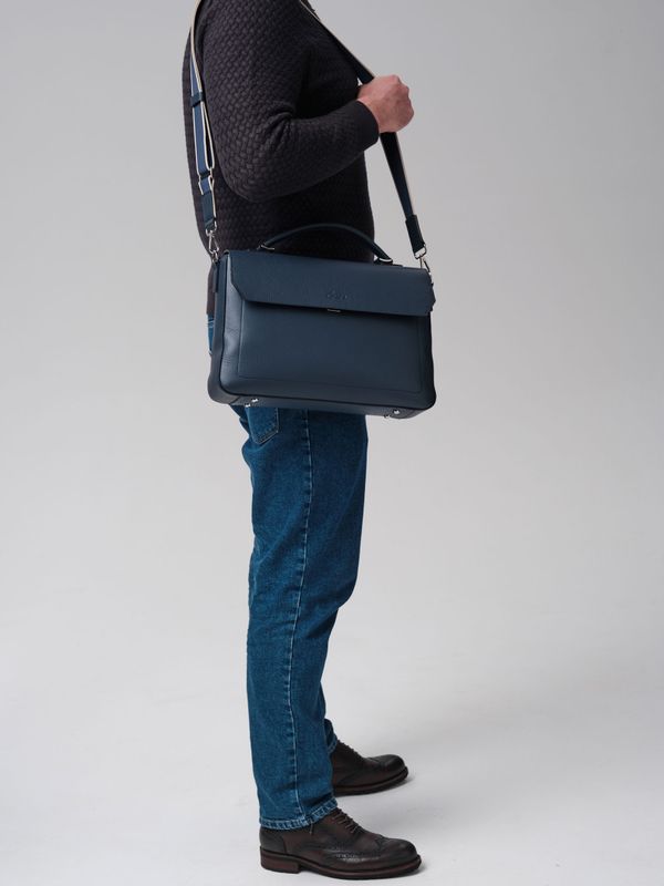 Мужская кожаная сумка Levi DBR 7115 насыщенный синий
