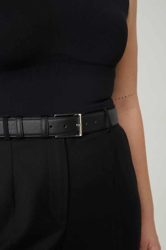 Классический ремень из кожи saffiano с пряжкой серебро, 35 мм, черный