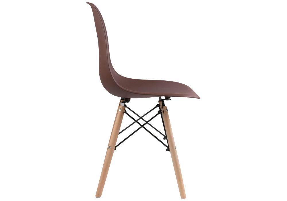 Пластиковый стул Eames PC-015 brown
