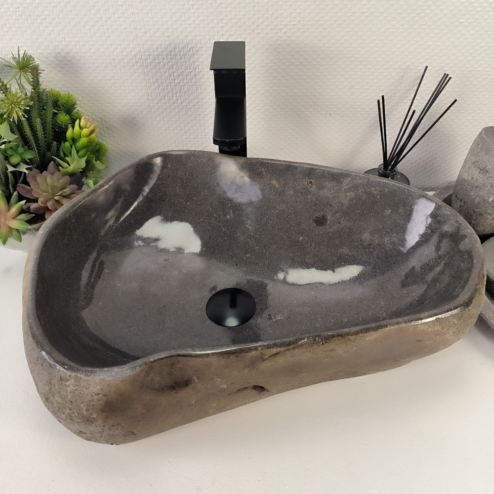 Раковина из речного камня RS-64865 56*41*15 0862