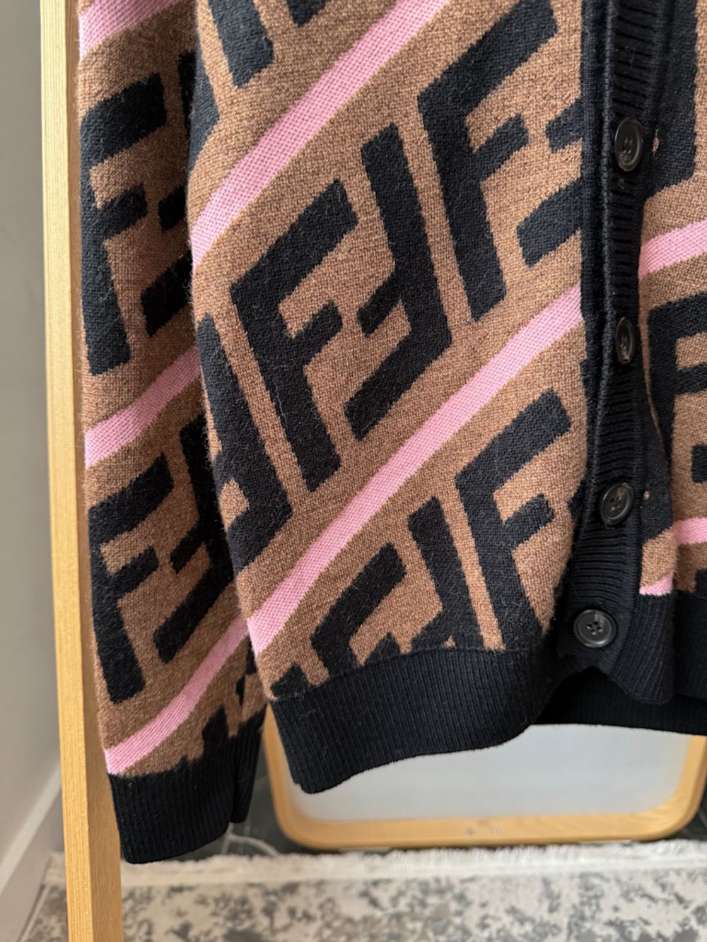 Шерстяной кардиган Fendi, 128