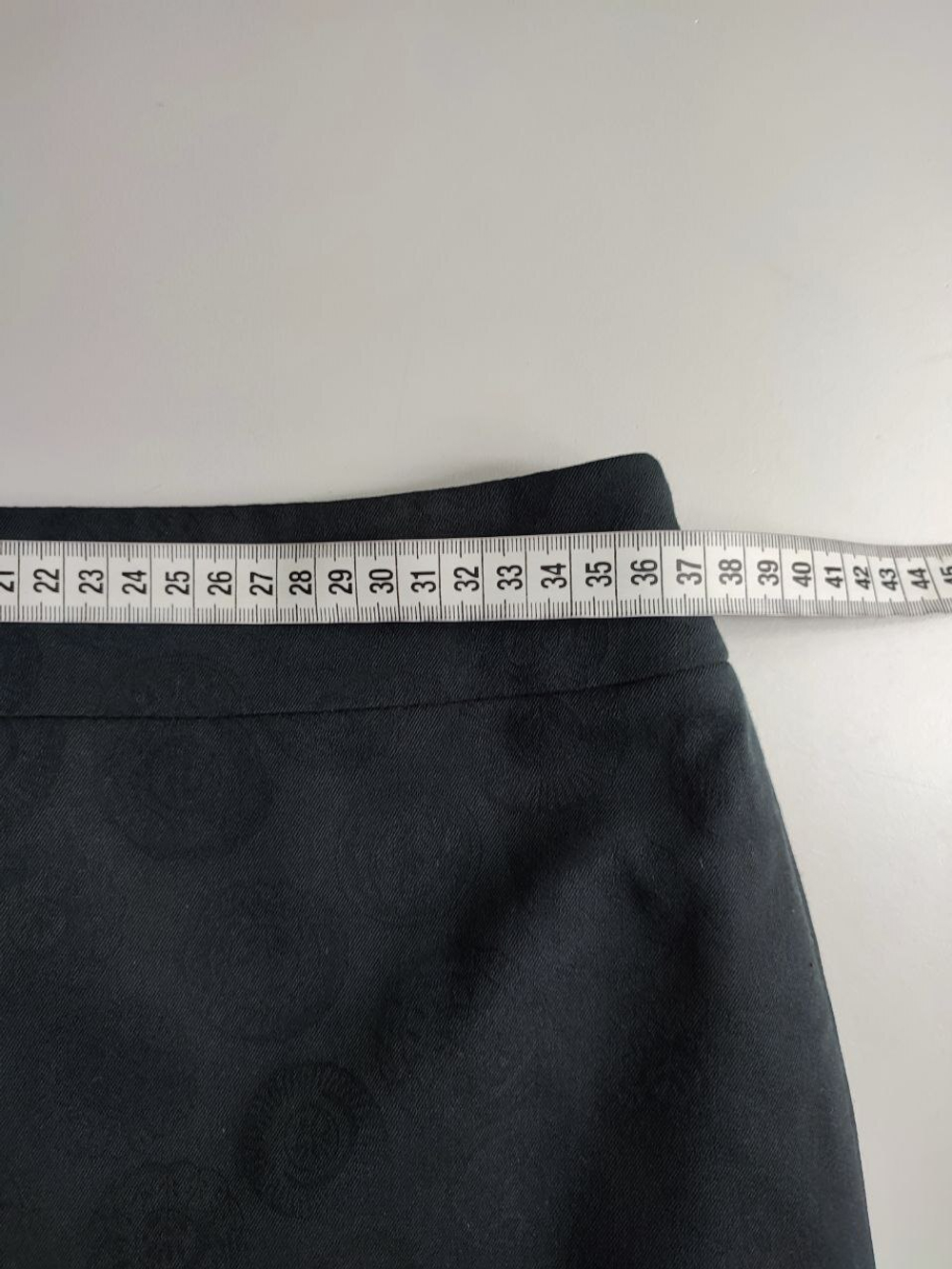 Юбка OLAR с изящным узором на ткани 46 размер