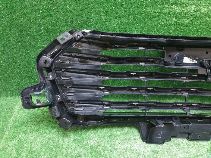 Решетка радиатора Haval Jolion (2021-н.в.)