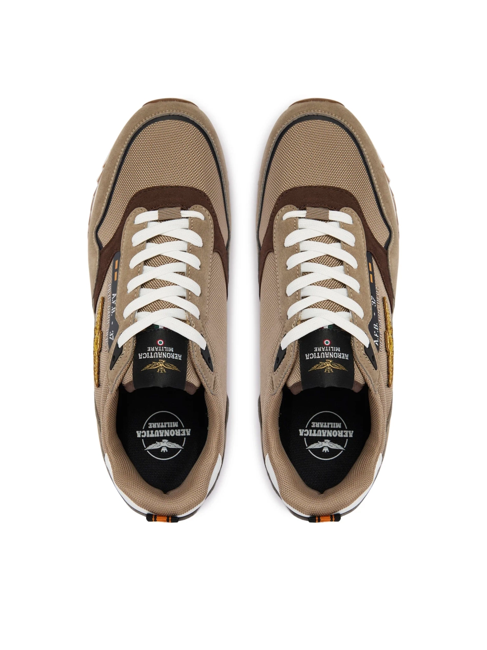 Кроссовки из текстиля