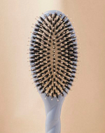La Bonne Brosse Массажная расческа для волос N 03 Essential Sensitive Scalp Brush - Creamy White