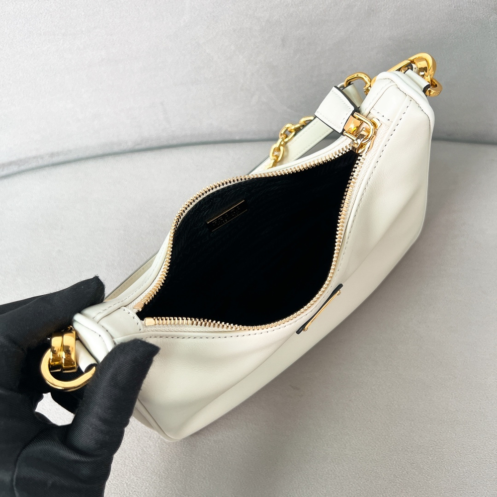 Prada Bag 22 cm