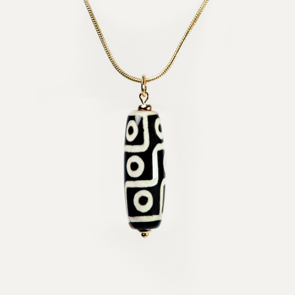 Подвеска Dzi B9Q