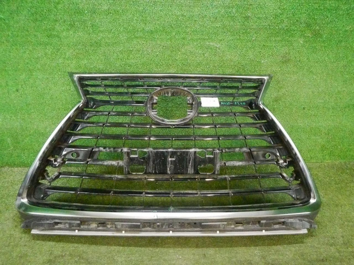 Решетка радиатора Lexus NX 1 (2017-2021) Black Vision