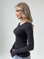 Лонгслив 2024 однотонный с вырезом под палец