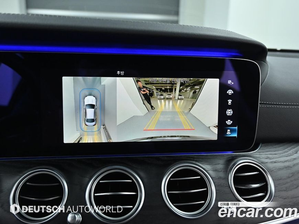 Mercedes-Benz E-Class W213 E220d 4MATIC AMG Line (12.2020)