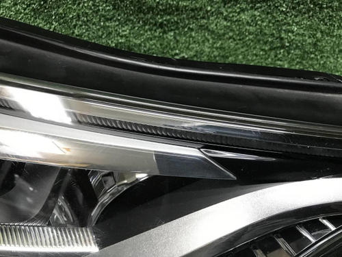 Фара правая Toyota RAV4 4 CA40 (2015-2019) LED