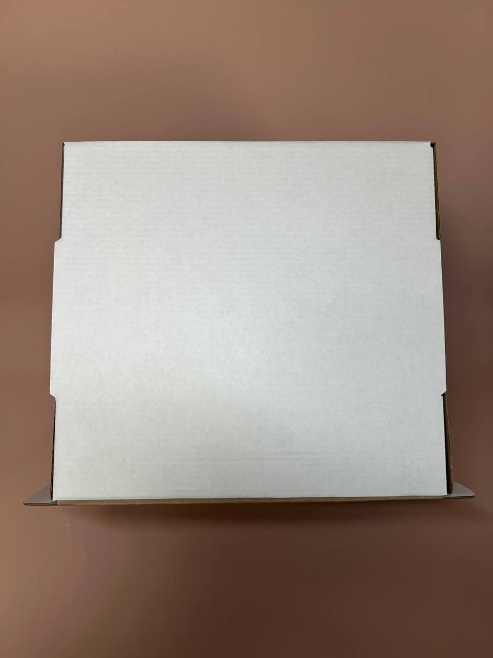 Коробка для торта с ажурным окном 25х25х24 см