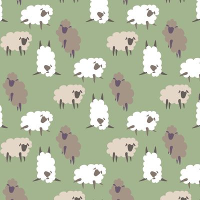 Забавные бараны на лужайке