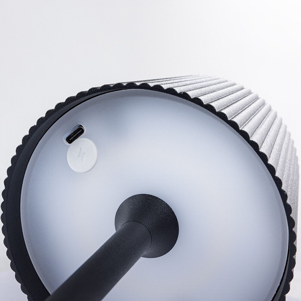 Уличный настольный светильник Arte Lamp