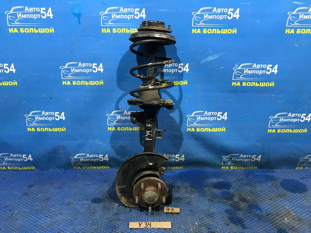 Ступица передняя правая NISSAN CEDRIC 2000