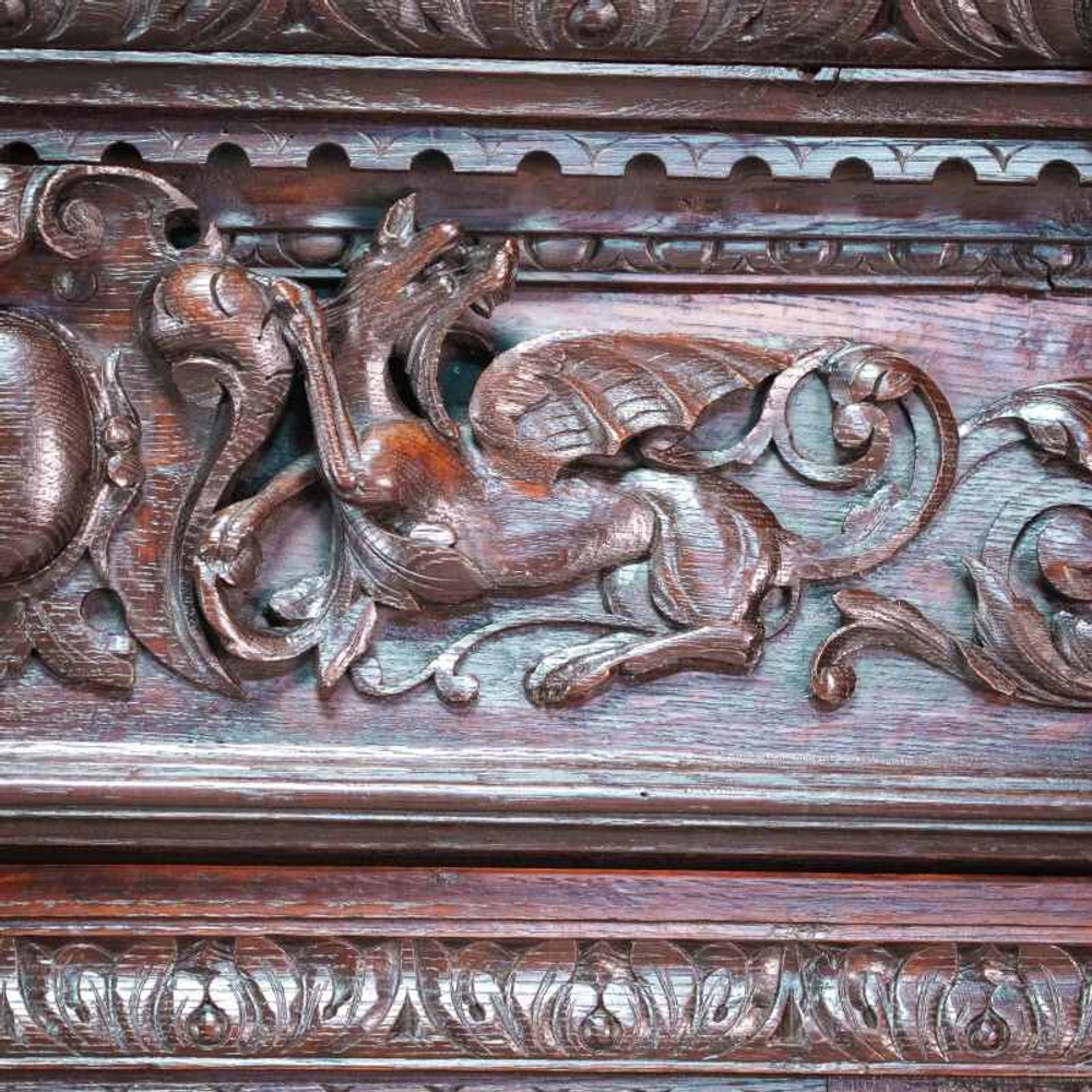 Витрина в стиле Ренессанс