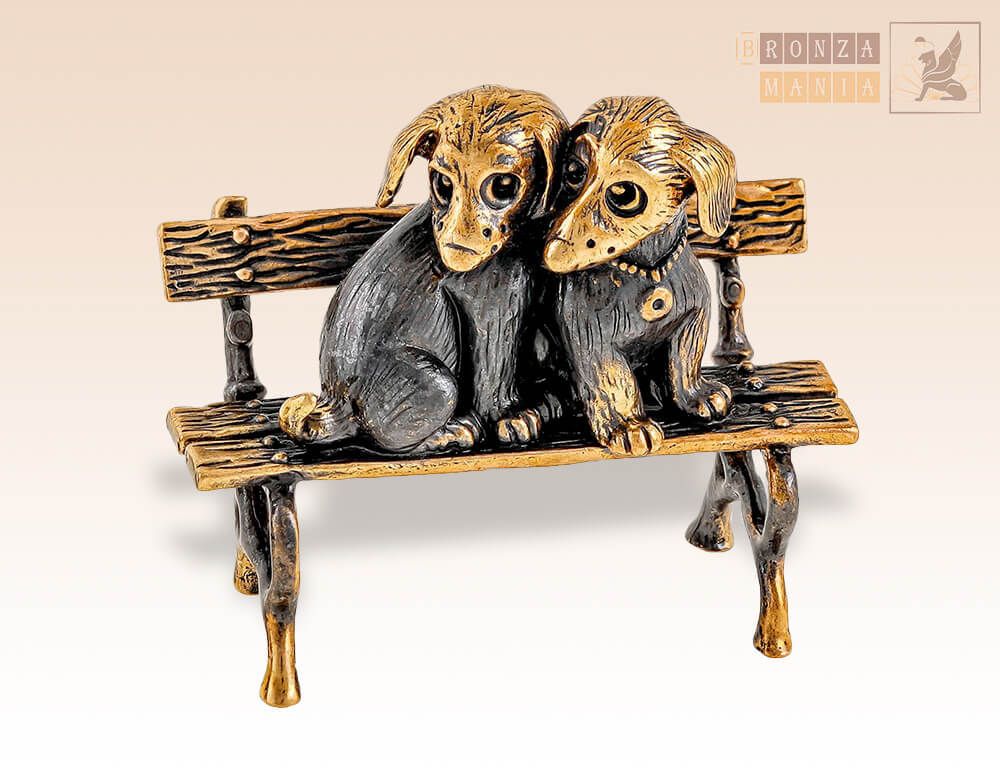 фигурка Собаки Щенята на скамейке