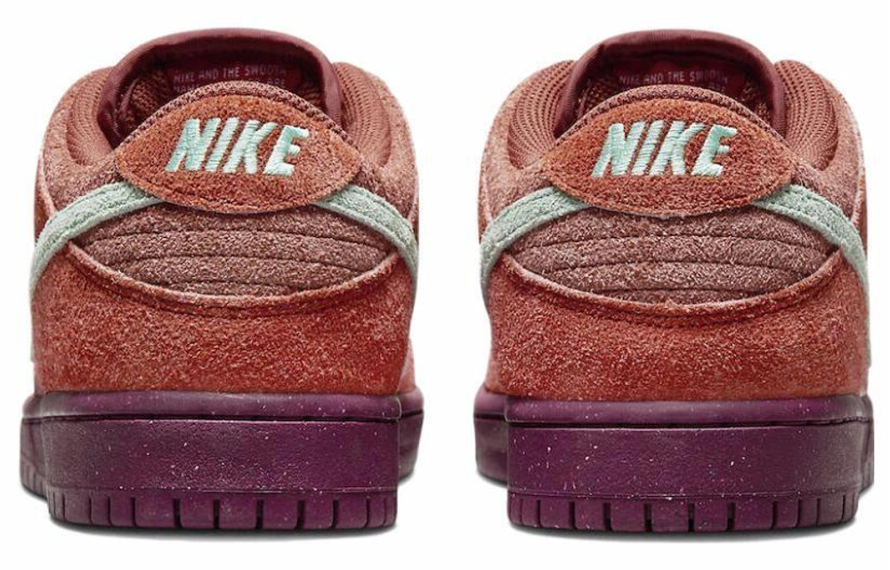 Кроссовки Nike Dunk Sb "Mystic Red And Rosewood"