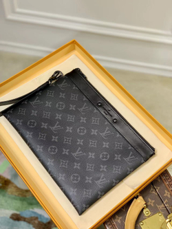 Louis Vuitton Pochette To-Go