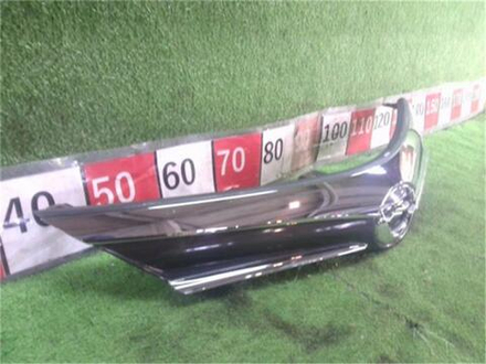 решетка радиатора Toyota Corolla Axio NZE161 165