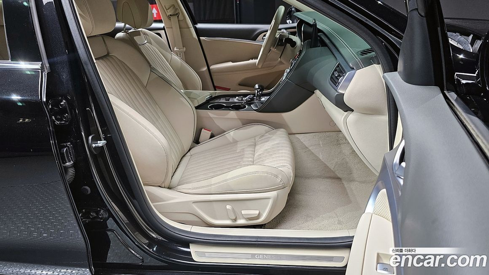 Genesis The New G70 Бензин 2.0T 2WD (03.2022)