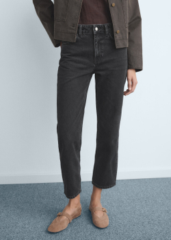 Прямые джинсы с посадкой на талии