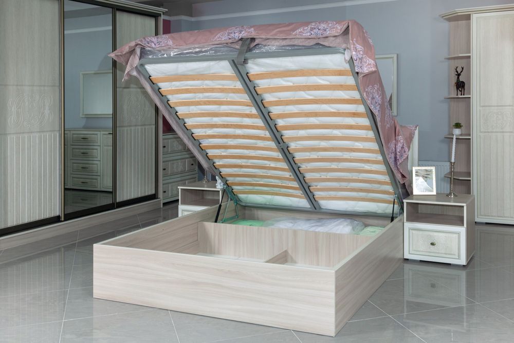 Виктория Кровать 1600 мягкое изголовье без орт.осн.