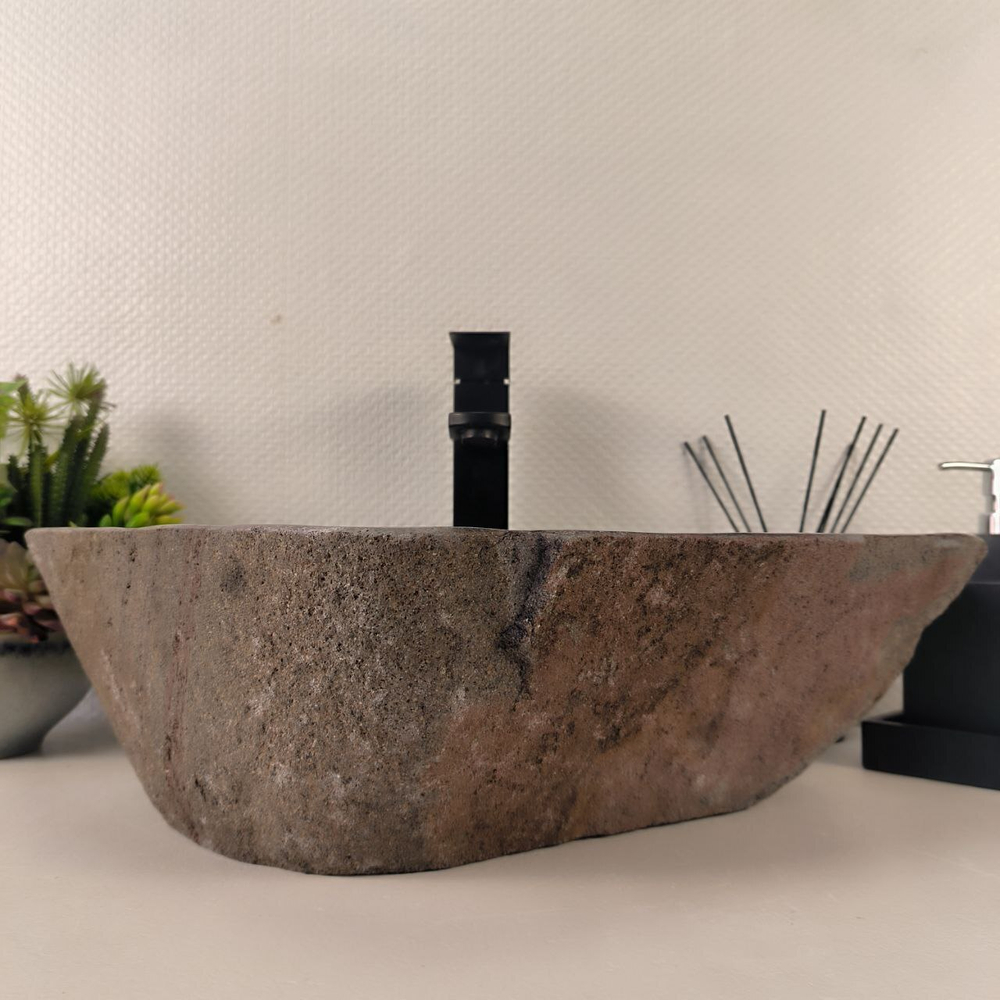Раковина из речного камня RS-64988 54*37*15 0862