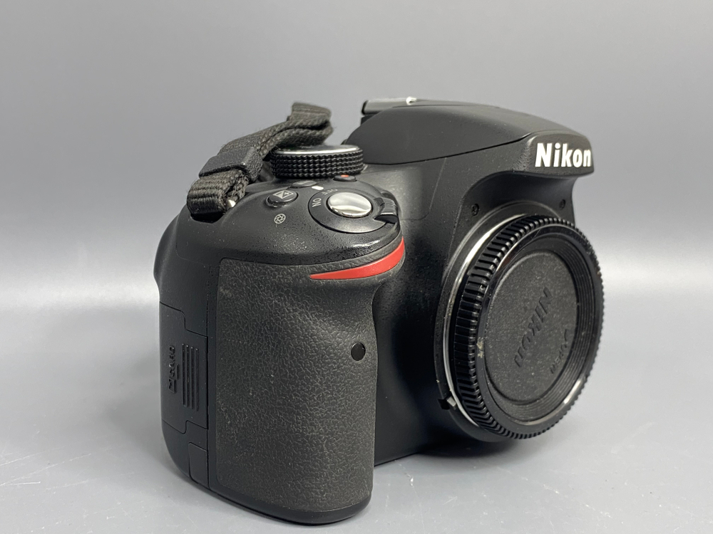 Nikon D3200 15.000 кадров