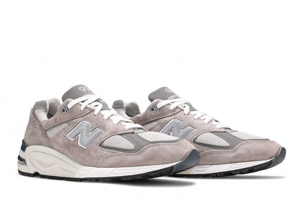 Кроссовки New Balance Nb 990 V2