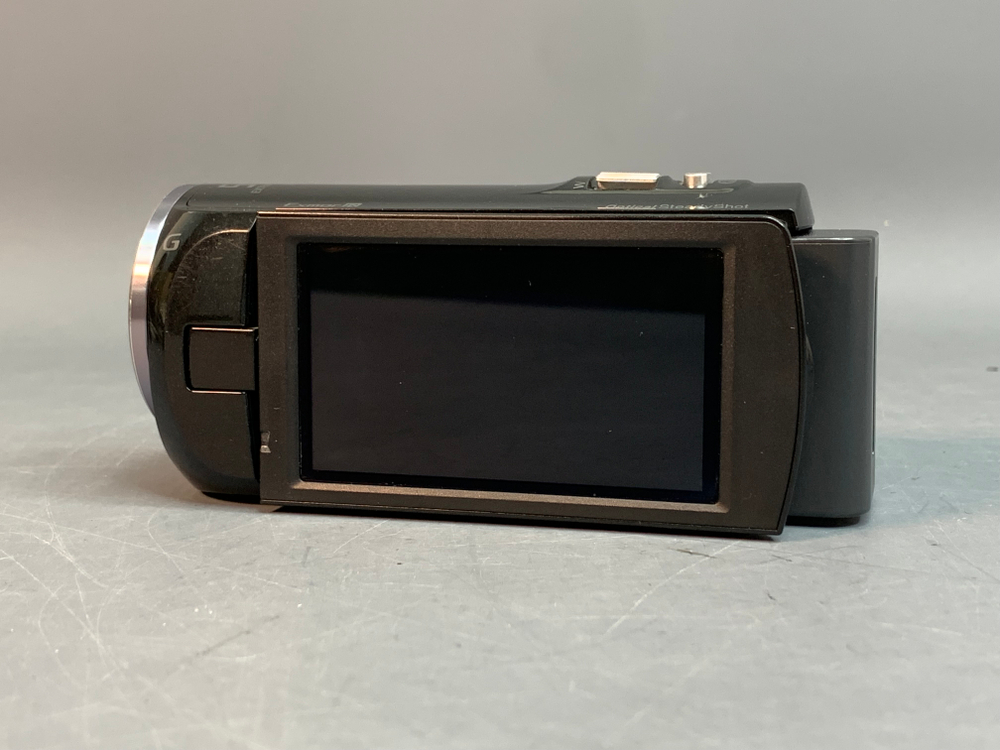 Sony HDR-CX320E
