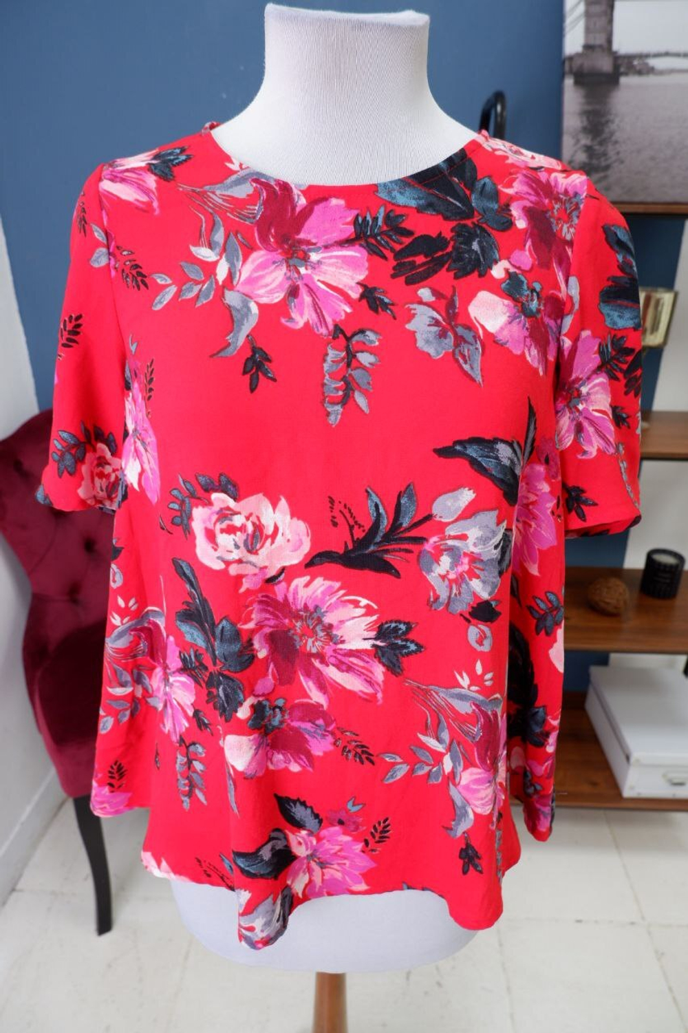 Блузка Only с цветами 40 размер