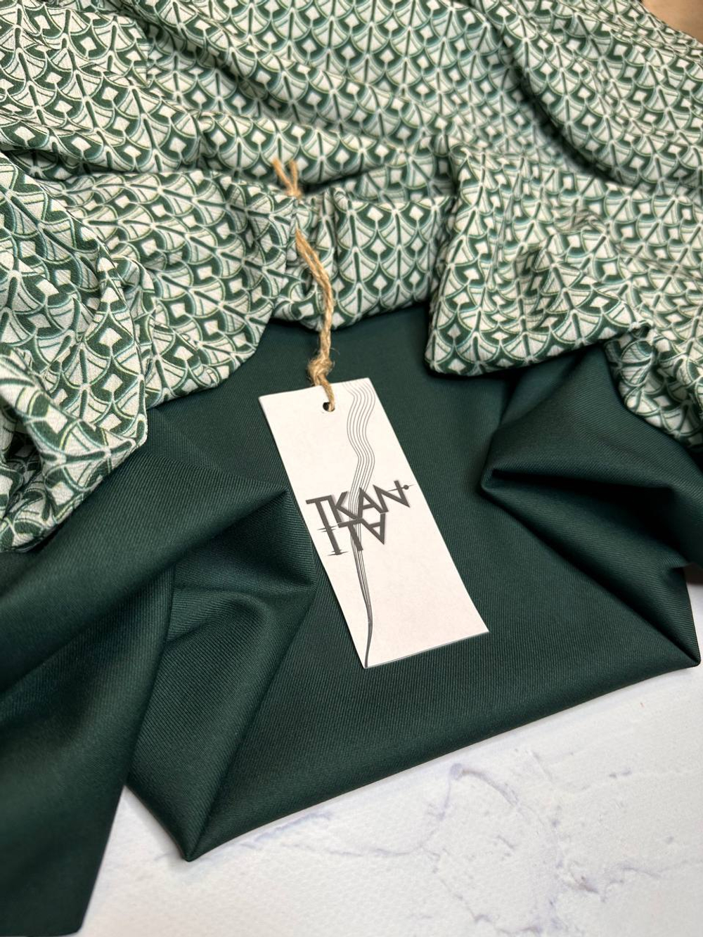 Костюмно-плательная смесовая однотонная поливискоза (64%полиэстер/33%вискоза/3%эластан, Зеленый Диор, 152, 285 гр/м2)