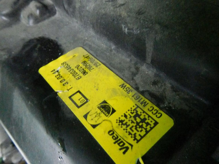 Фара правая Maserati Levante 16-20 ксенон В сборе