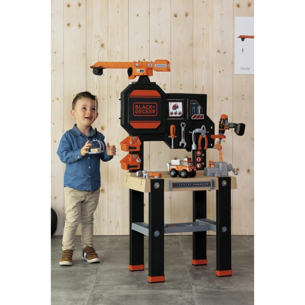 Smoby - Мастерская Black &amp; Decker с краном и инструментами + 94 аксессуара 360731