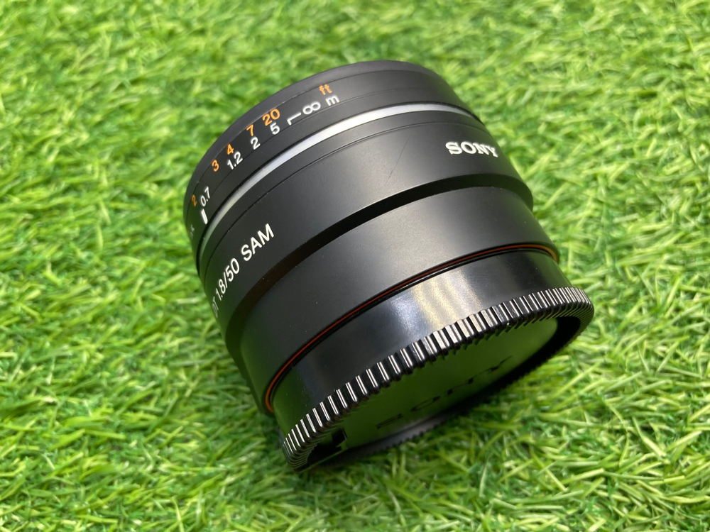 Sony DT 50mm 1.8 SAM