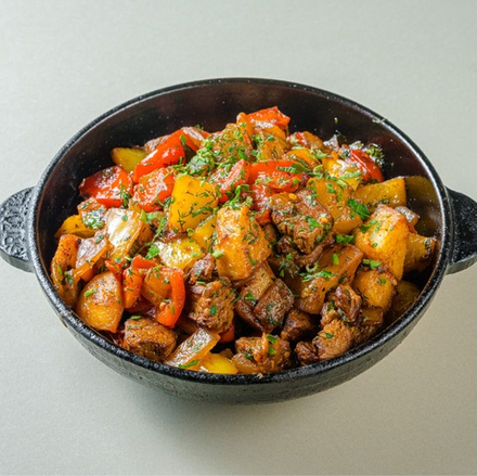 Жаркое на кеци по домашнему